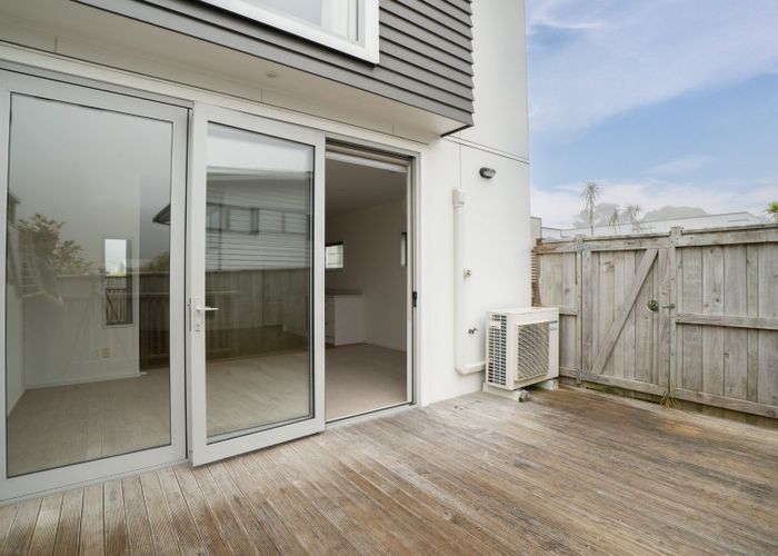  at 32 Dr Taylor Terrace, Johnsonville, Wellington