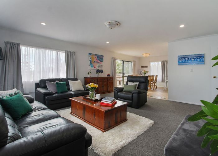  at 4/5 Anne Road, Hillcrest, Auckland