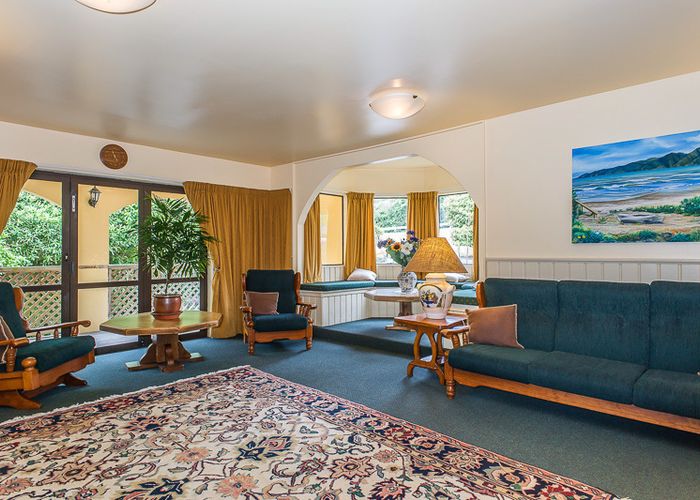  at 175 Main Road North, Otaihanga, Paraparaumu