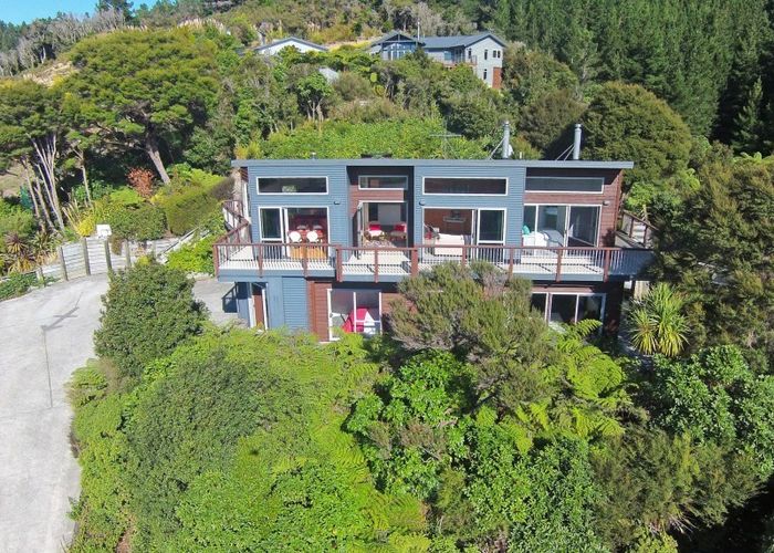  at 41 Sylvan Way, Silverstream, Upper Hutt