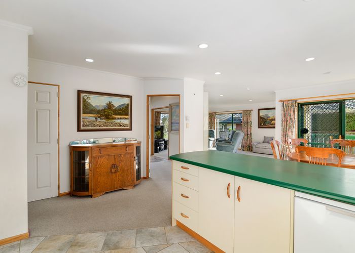  at 14 Stanley Drive, Lynmore, Rotorua