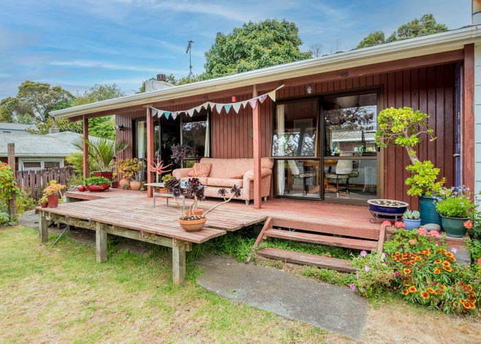  at 52 Leinster Avenue, Raumati South, Paraparaumu