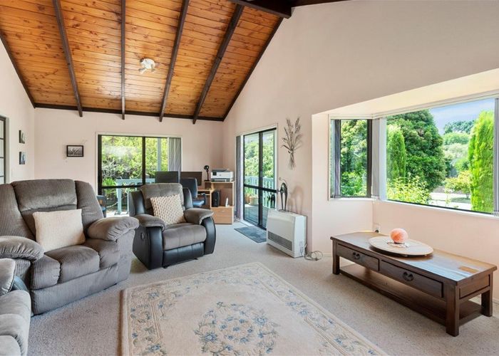  at 51 Weggery Drive, Waikanae Beach, Waikanae