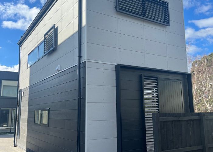  at 14E Andrew Road, Howick, Manukau City, Auckland