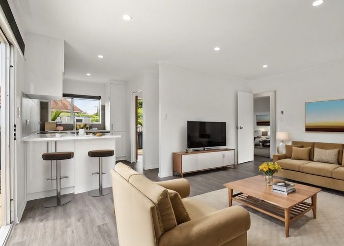  at 20B Middlemore Road, Otahuhu, Auckland