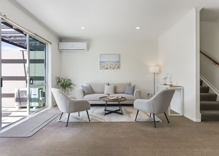  at 9X Clearwater Cove, West Harbour, Waitakere City, Auckland