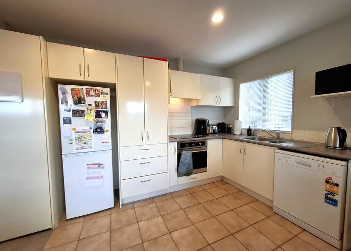  at 3/57 Gladstone Road, Northcote, North Shore City, Auckland