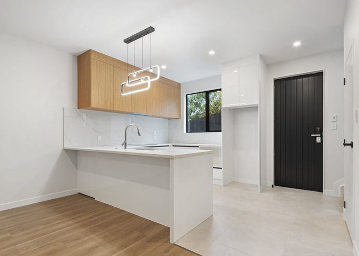  at Lot 3, 10 Alexander Avenue, Torbay, North Shore City, Auckland