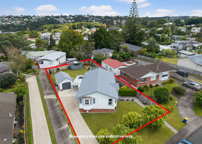  at 37 Powrie Street, Glenfield, North Shore City, Auckland