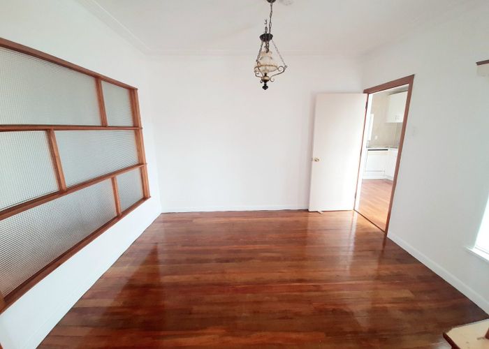  at 27 Norman Road, Takapuna, North Shore City, Auckland