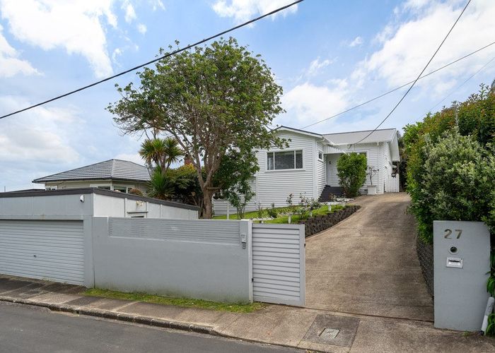  at 27 Harley Road, Takapuna, Auckland