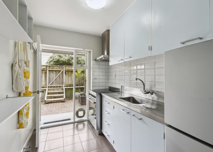  at 3/21 Duchess Place, Maupuia, Wellington