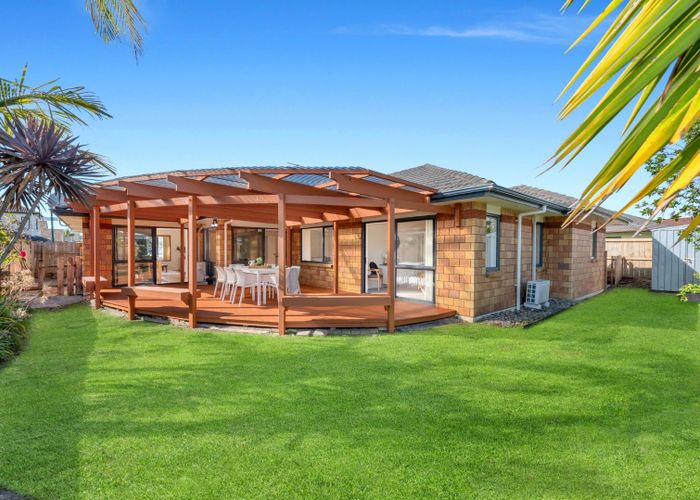  at 7 Duntrune Road, Flat Bush, Auckland