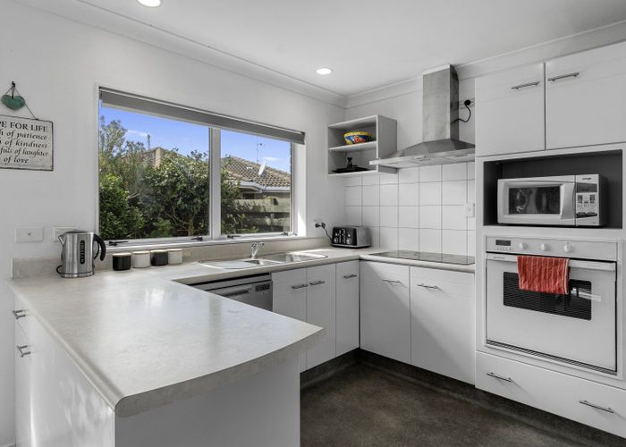 at 14B Darraghs Road, Brookfield, Tauranga