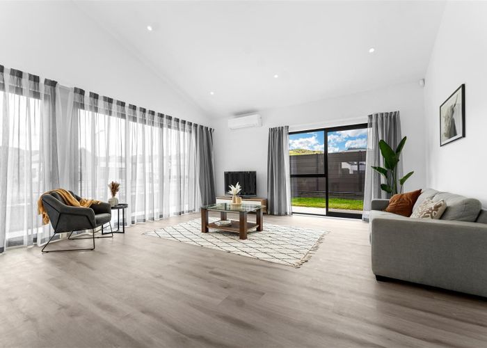  at 25 Ferndale Drive, Kawakawa Bay, Manukau City, Auckland