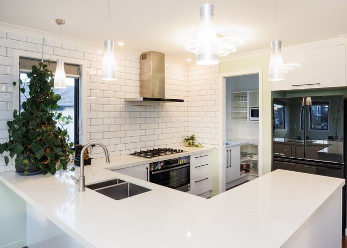  at 7 Grand Oaks Drive, Awapuni, Palmerston North, Manawatu / Whanganui
