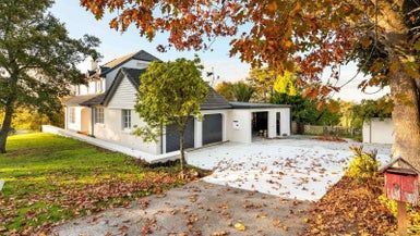  at 9 Laingfield Terrace, Laingholm, Auckland