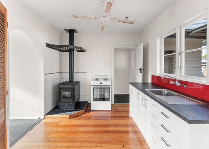  at 9 Lansdowne Crescent, Lansdowne, Masterton