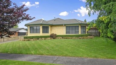  at 8 Hoyte Place, Pukehangi, Rotorua