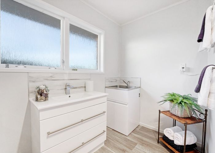  at 3/11 Celtic Crescent, Ellerslie, Auckland City, Auckland