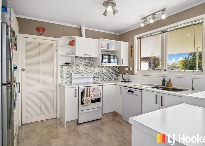  at 9 Carlton Street, Glenholme, Rotorua, Bay Of Plenty