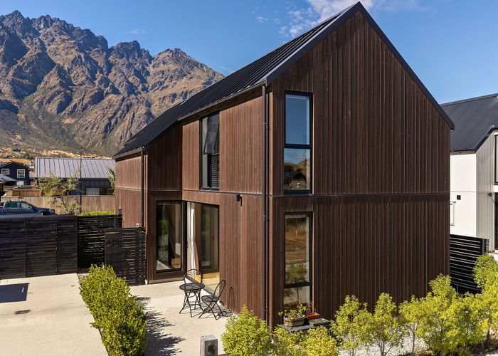  at 5 Curvey Court, Jacks Point, Queenstown