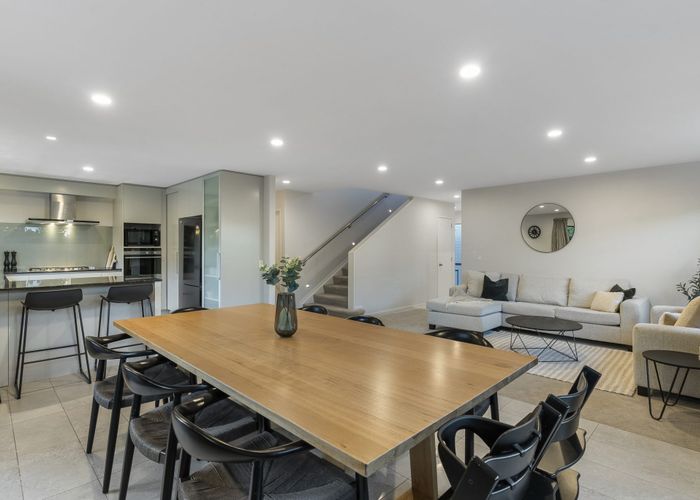  at 16 Springcrest Drive, Karaka, Papakura