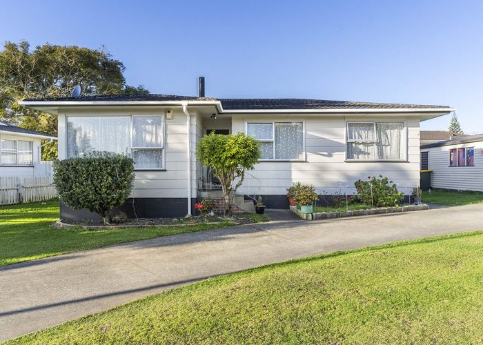  at 22 Carbery Place, Manurewa, Manukau City, Auckland