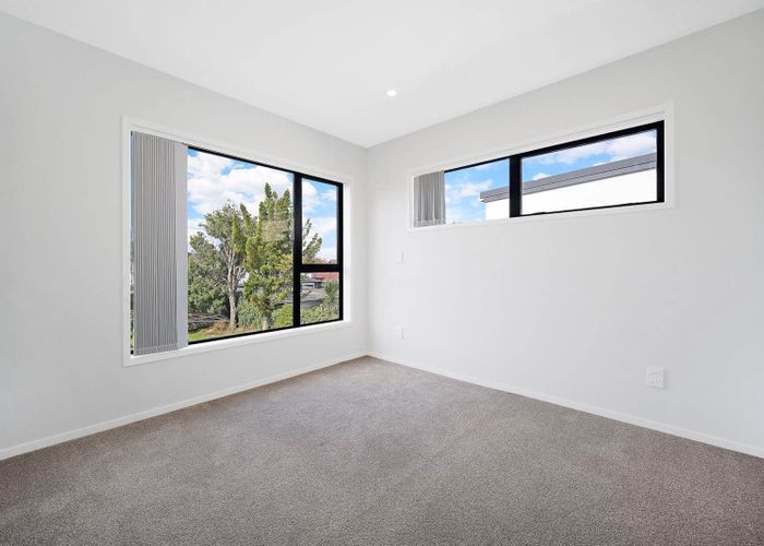  at 4/6 Parson Lane, Papatoetoe, Manukau City, Auckland