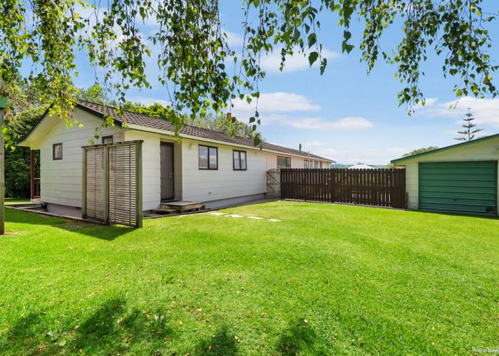  at 51 Woodlyn Drive, Drury