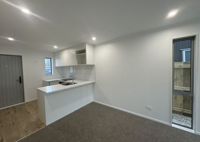  at 49 Ngae Place, Mangere East, Auckland