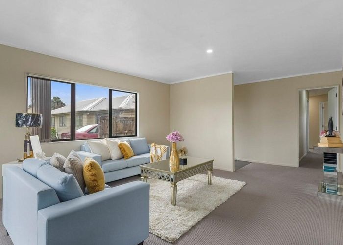  at 1/25 Oratu Place, Manurewa, Manukau City, Auckland