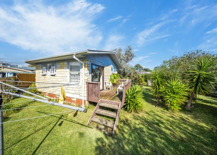  at 3 Kemble Close, Mangere, Manukau City, Auckland