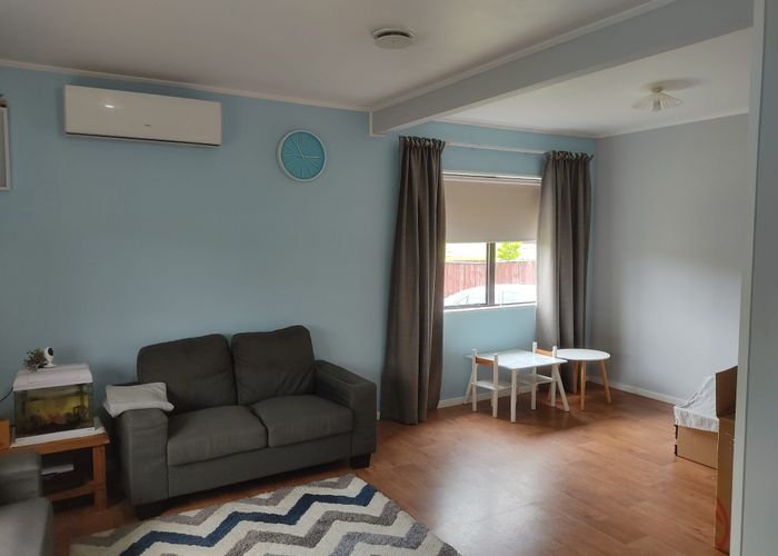  at 186 Waitemata Dr, Ranui, Waitakere City, Auckland