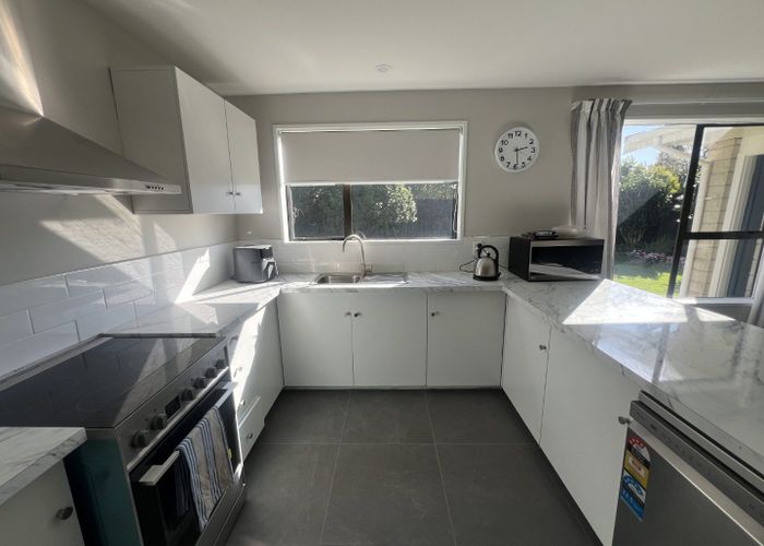  at 1/120B Roydvale Avenue, Burnside, Christchurch City, Canterbury