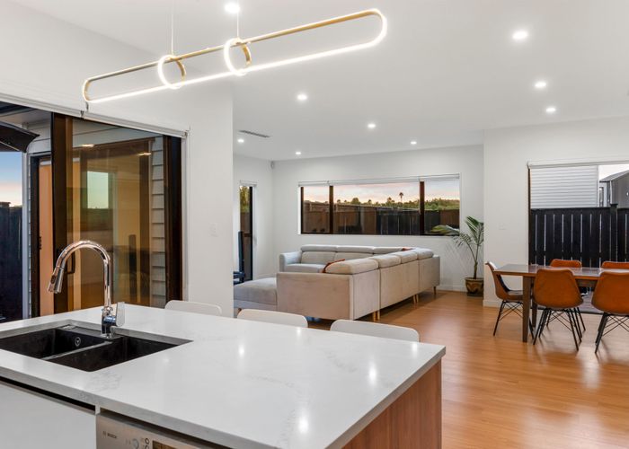  at 25 La Bella Road, Hobsonville, Waitakere City, Auckland