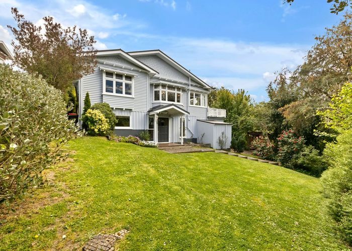  at 14 Rossmore Terrace, Cashmere, Christchurch City, Canterbury