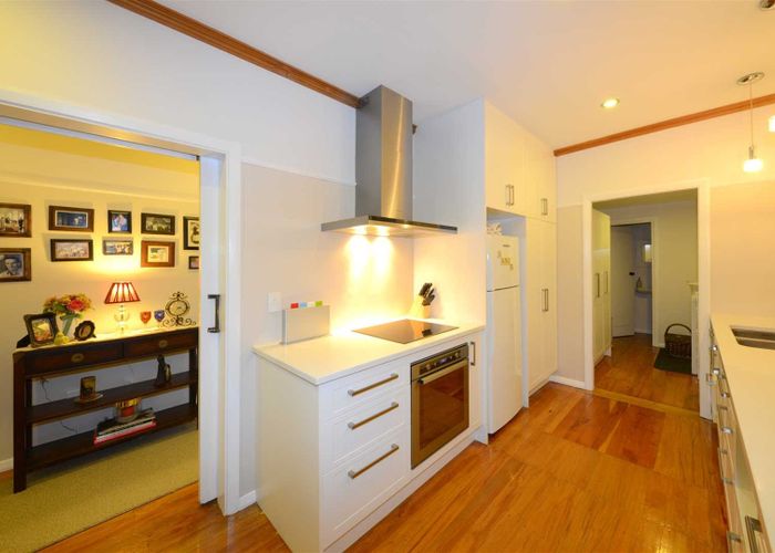  at 60 Middlepark Road, Sockburn, Christchurch