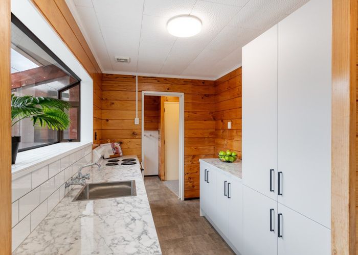  at 60 Pasadena Crescent, Totara Park, Upper Hutt, Wellington