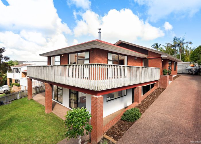  at 7 Sturm Avenue, Massey, Waitakere City, Auckland