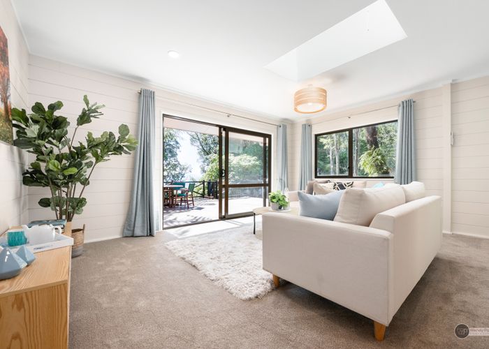  at 94 Avro Road, Blue Mountains, Upper Hutt