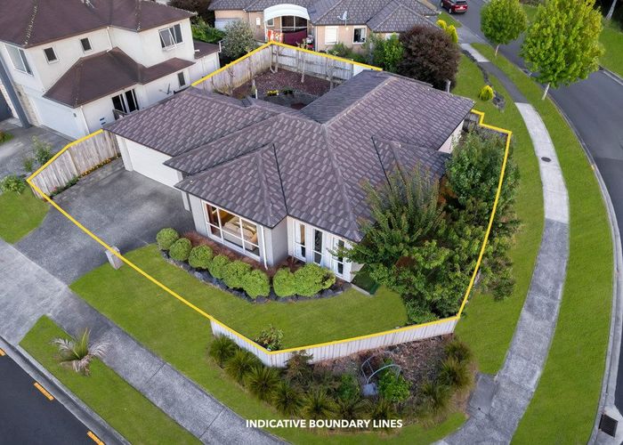  at 1 Stamford Crescent, Flat Bush, Auckland