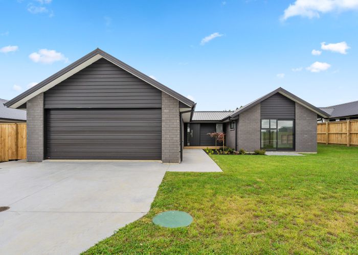  at 10 Patty Lane, Patumahoe, Pukekohe