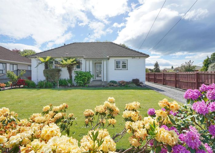  at 50 Pitcairn Crescent, Bryndwr, Christchurch