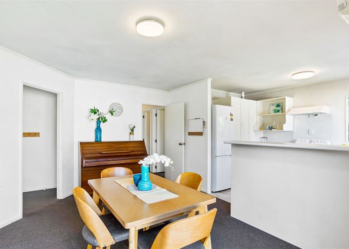  at 106 Glen Road, Ranui, Auckland