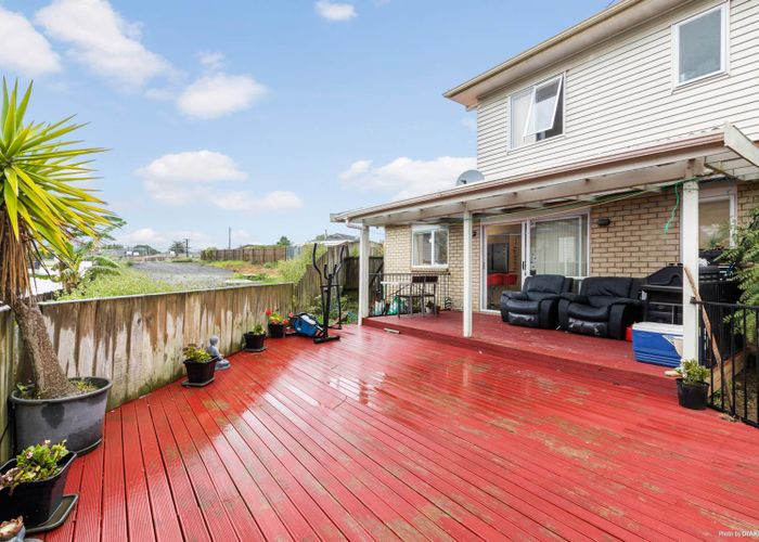  at 72 Henwood Road, Mangere East, Auckland