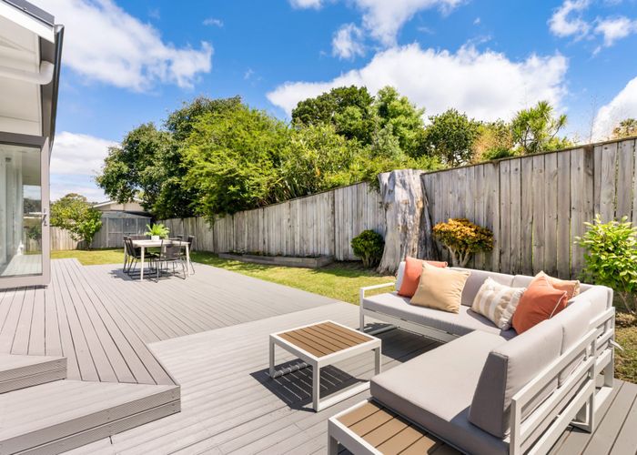  at 39 Fairclough Road, Beach Haven, North Shore City, Auckland