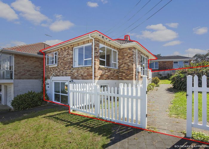  at 1/1 Picton street, Howick, Manukau City, Auckland