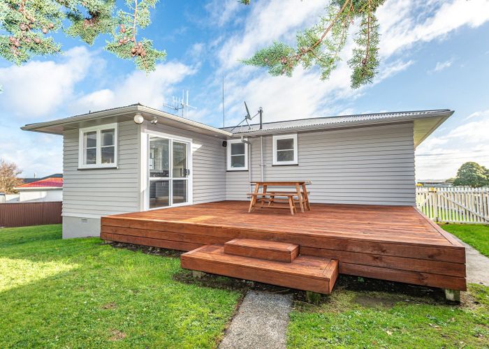 at 15 Windsor Terrace, Durie Hill, Whanganui, Manawatu / Whanganui