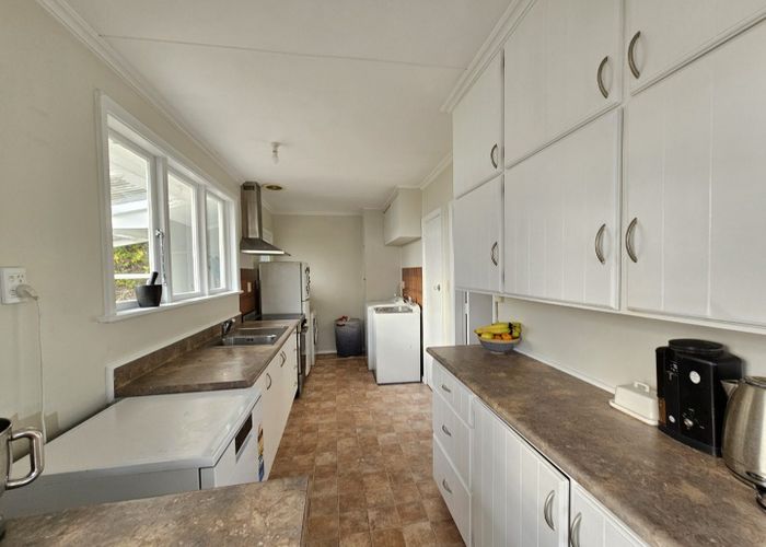  at 11 Morrison Grove, Stokes Valley, Lower Hutt